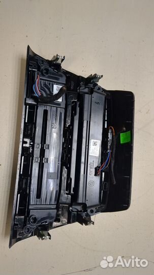 Переключатель отопителя BMW X1 (F48)