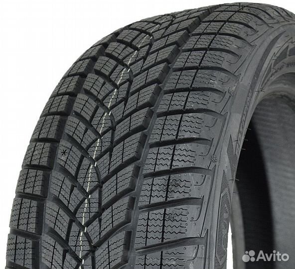 Goodyear UltraGrip Performance+ 235/50 R18 95V