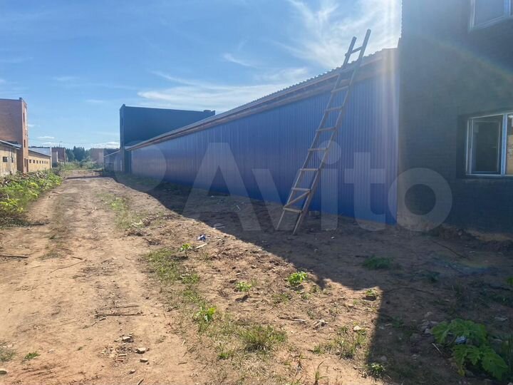 Склад, 1750 м²