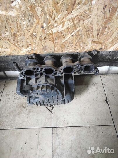 Впускной коллектор Kia Ceed 1 ed 1.4