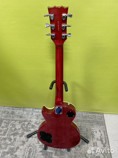 Электрогитара Yamaha Les Paul SL380 Japan