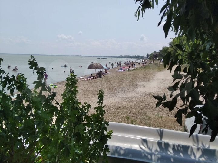 Комната 25 м² в 2-к., 1/2 эт.