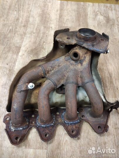 Выпускной коллектор Рено Меган 3 Хетчбэк 1,6 л