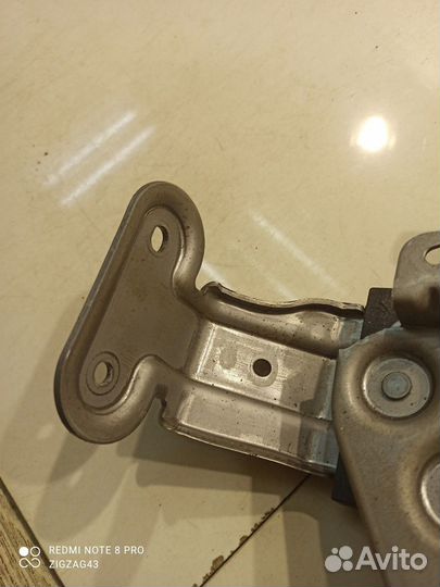 Педаль ручного тормоза (Kia K5 III)