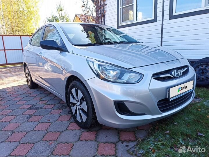 Hyundai Solaris 1.4 МТ, 2011, 250 000 км