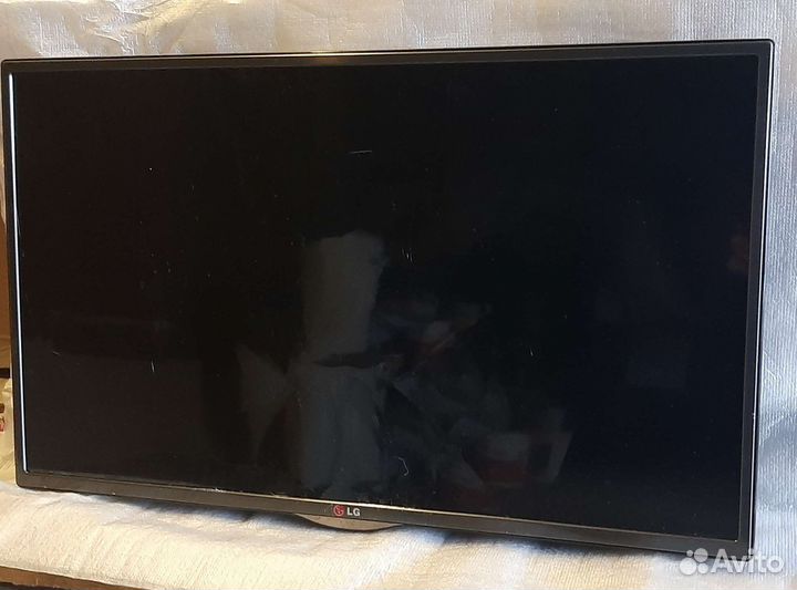 Телевизор LG сломан