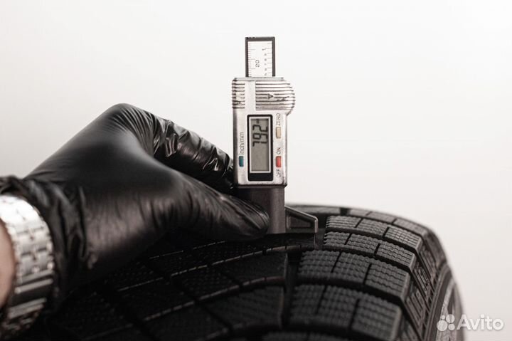Pirelli Ice Zero FR 235/60 R18 107H