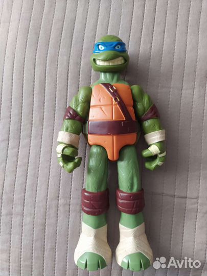 Черепашка-ниндзя Леонардо