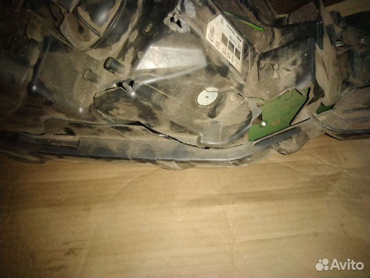 Фара Nissan Qashqai 2 J11