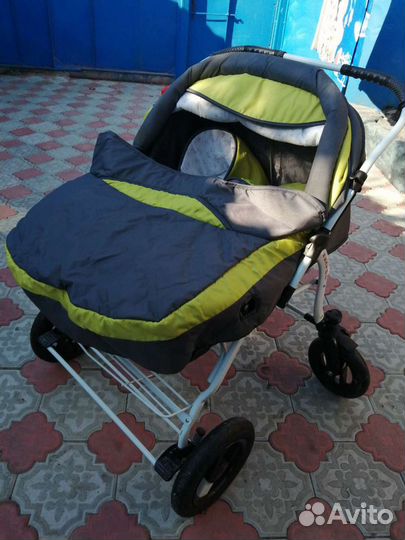 Коляска для двойни