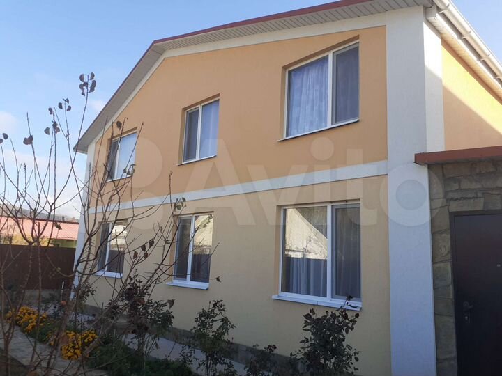 Дом 100 м² на участке 5 сот.