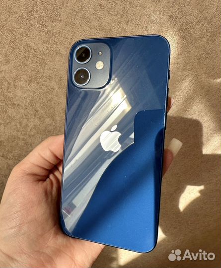 iPhone 12 mini, 64 ГБ