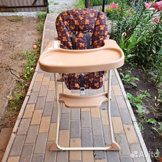 Стульчик для кормления