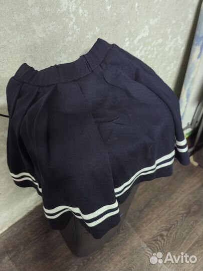 Школьная форма для девочки 140 синяя новая