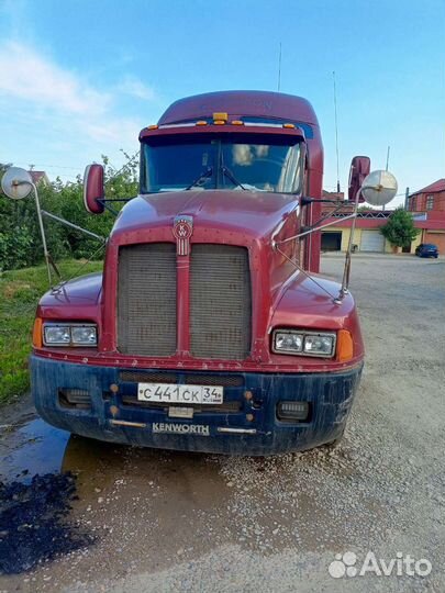 Kenworth T600, 2002