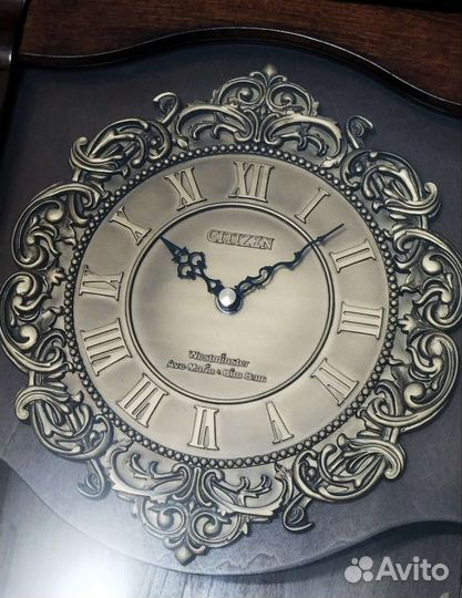 Часы настенные интерьерные Citizen