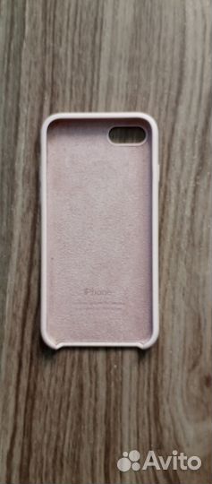 Чехол на iPhone 7