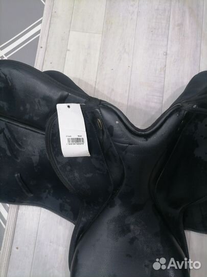 Седло для лошади