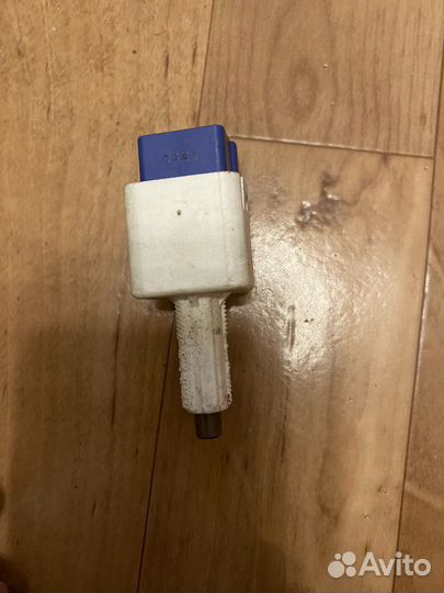 Датчик тормоза Toyota Камри Acv40