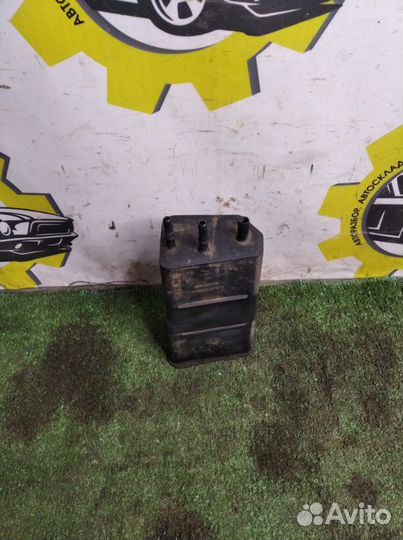 Абсорбер паров топлива Nissan Note хэтчбэк 2008