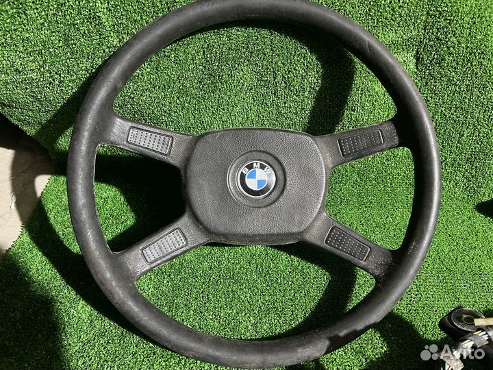 Комплект личинок bmw e28