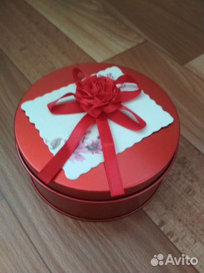 Коробка металлическая