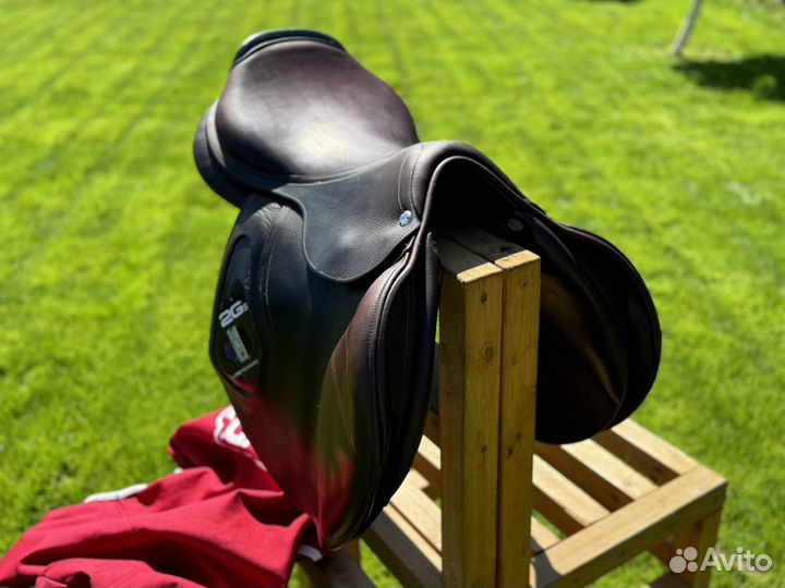 Седло конкурное CWD 2GS карбон 17.5