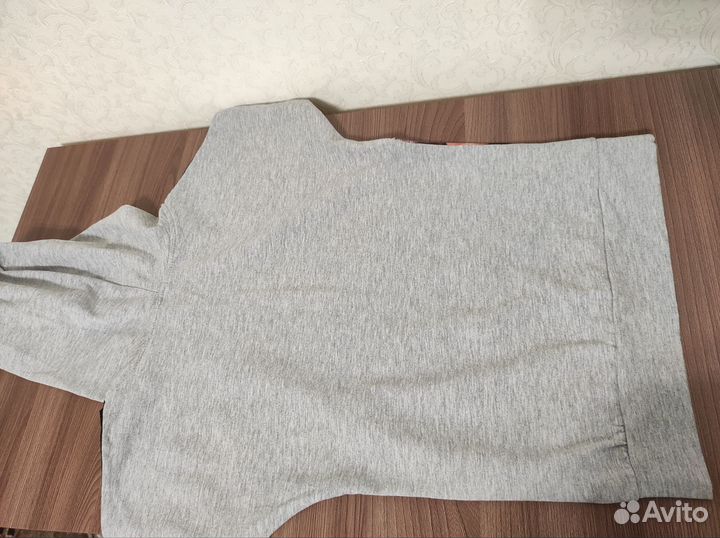 Футболка для девочки с капюшоном