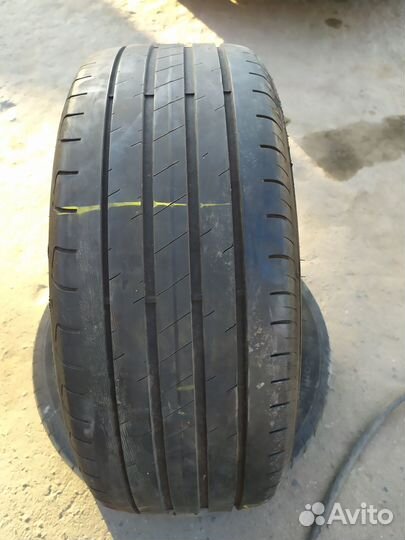 Goodyear EfficientGrip Performance 2 225/50 R17 98W