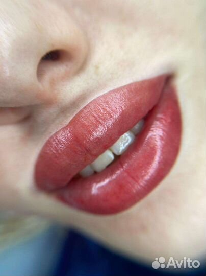 Перманентный макияж губ и межресничка