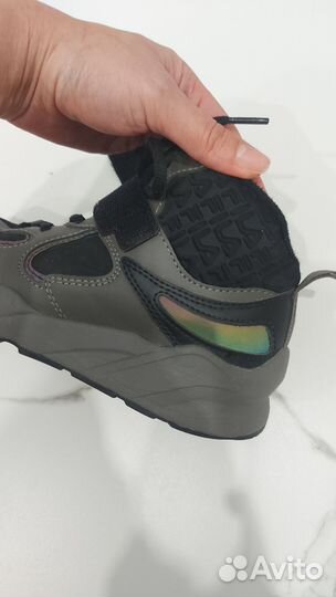 Ботинки осенние fila, 35 размер