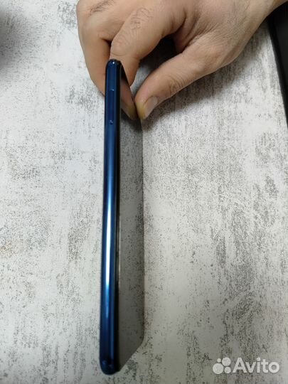 Xiaomi Mi 8 Lite, 4/64 ГБ