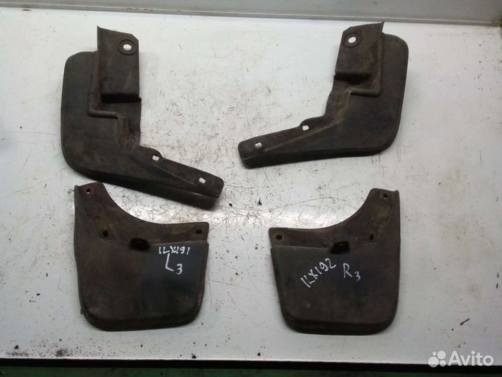 Брызговики LADA xray