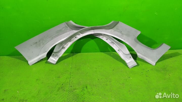 Арка заднего крыла Subaru Forester SG 02-08