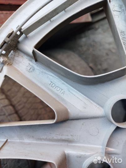 Колпаки r16 Toyota