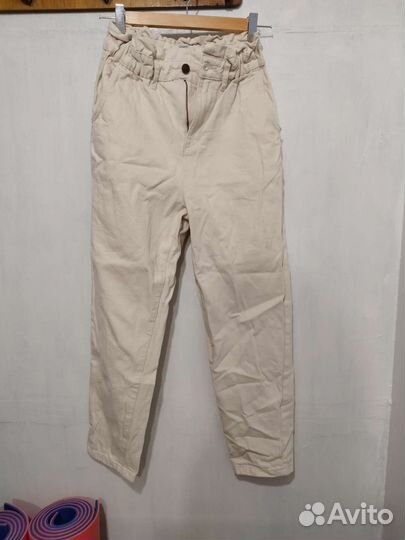 Джинсы белые Colin's