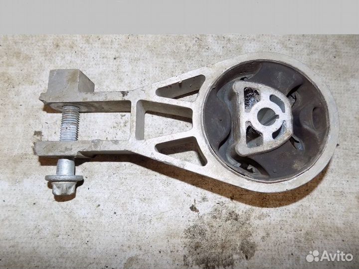 Опора двигателя задняя Corsa D 2006-2015