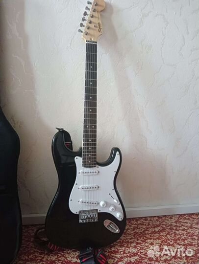 Электрогитара Fender squier stratocaster MM