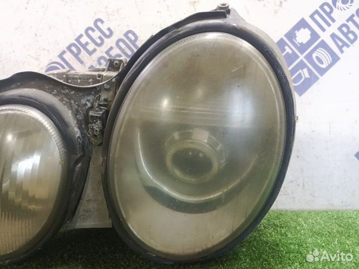 Фара передняя левая Mercedes-Benz Clk 230