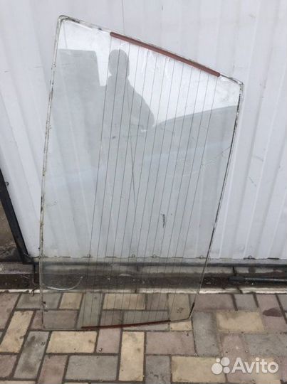 Стекло крышки багажника Лада 2114