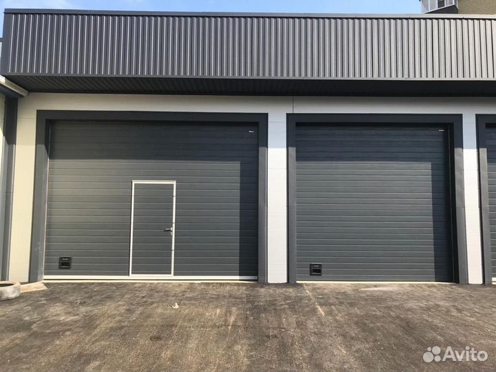 Секционные ворота бу