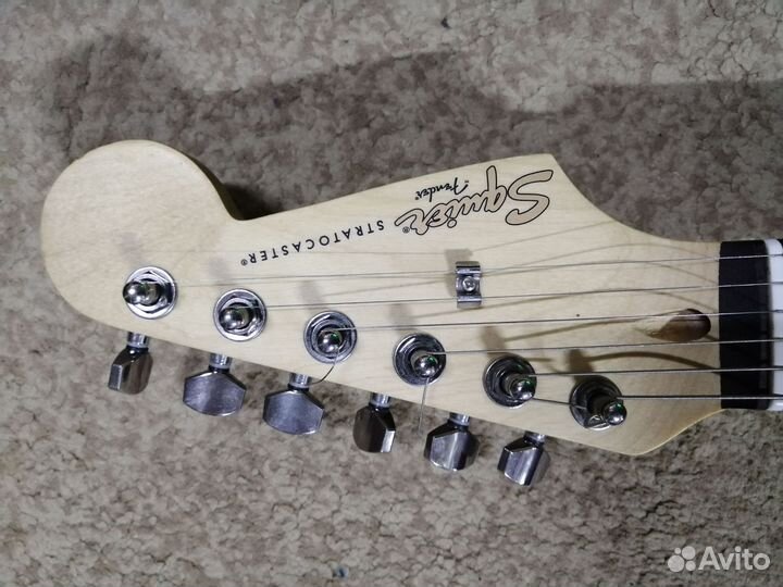 Электро гитара Squier bullet