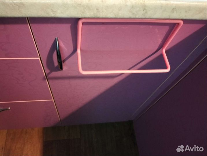 Навесной держатель для кухонных полотенец