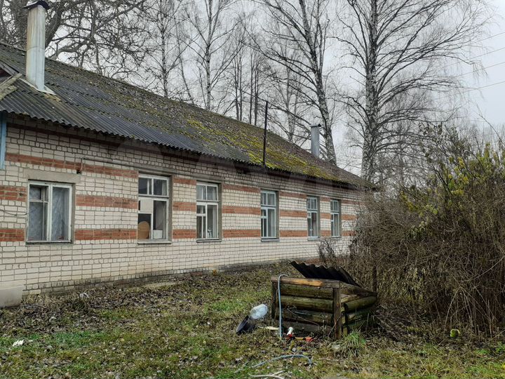 4-к. квартира, 80 м², 1/1 эт.