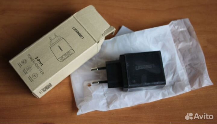 Зарядное устройство Ugreen 3 USB