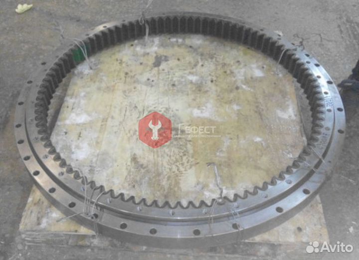 Опорно-поворотный круг PC350-7 207-25-61100