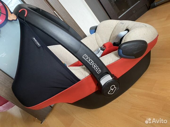 Автокресло Maxi-Cosi Pebble