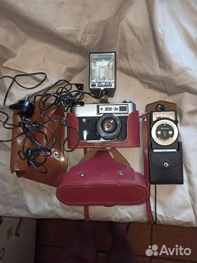 Плёночный фотоаппарат фэд 5в с комплектующими