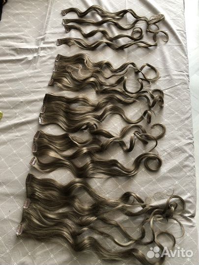 Волосы на заколках