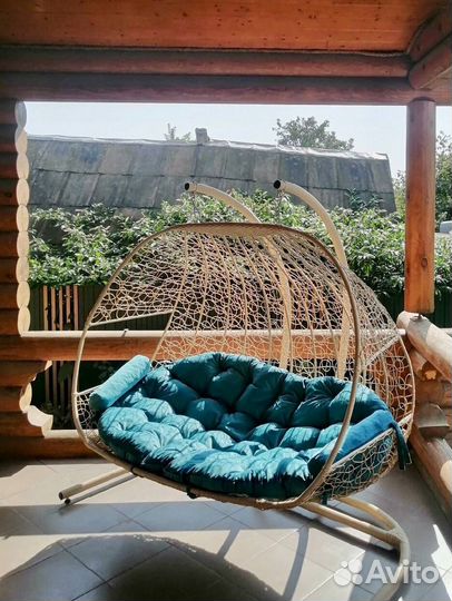Подвесное кресло кокон из ротанга